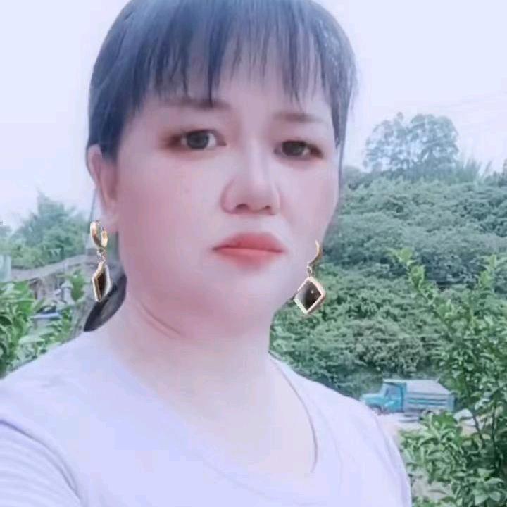 凤英