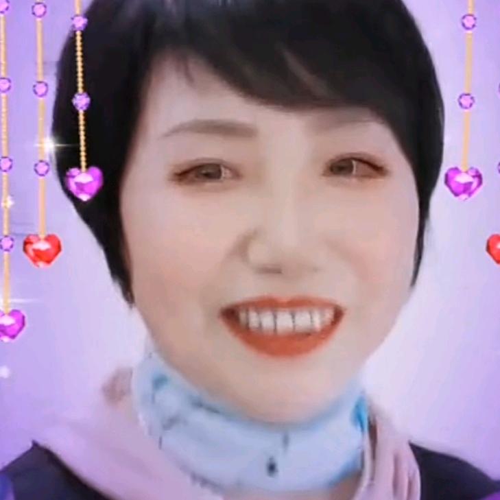 小曼