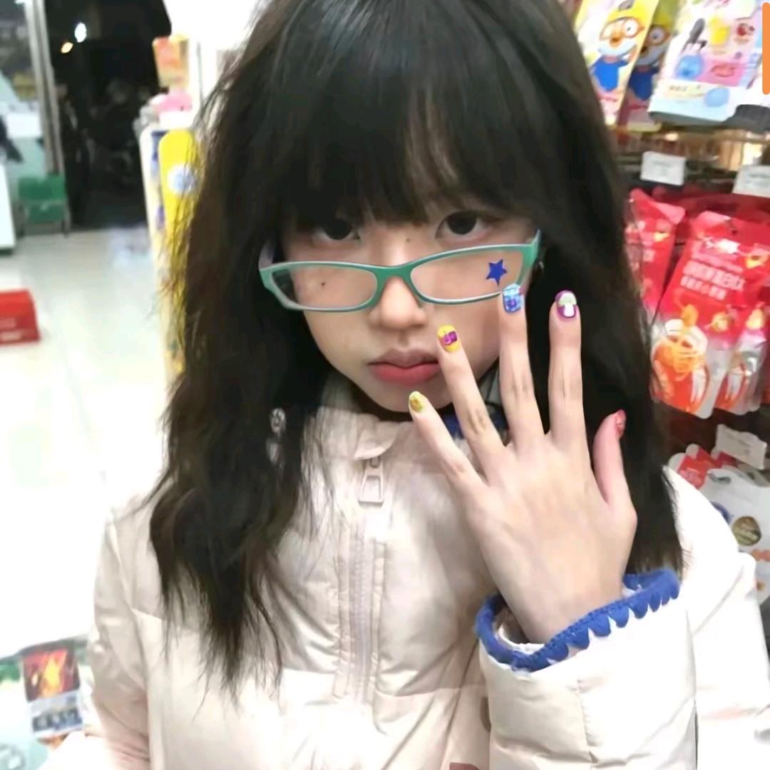 一只小潘桃