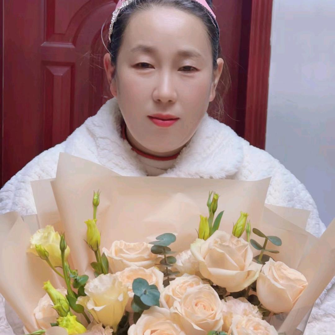 杨爱华