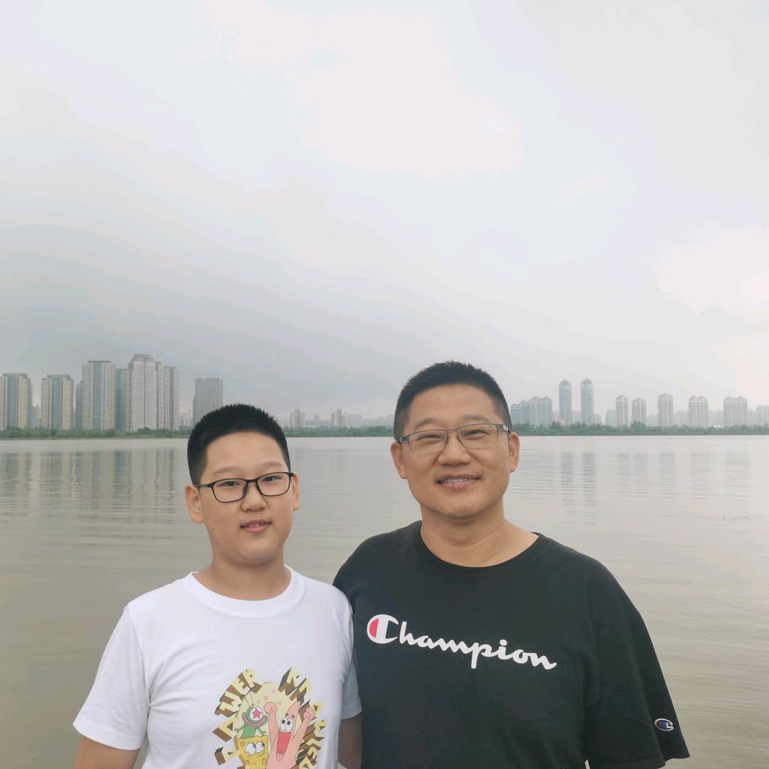 宋显双
