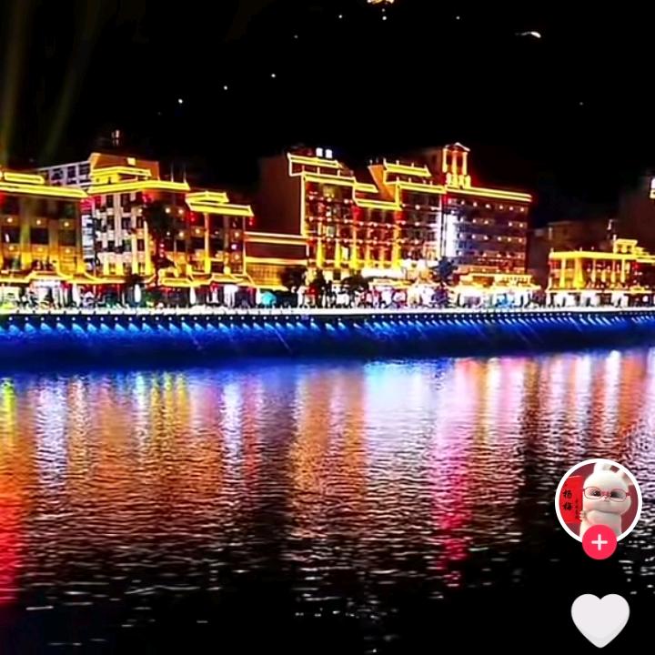 奈何桥上摆地摊