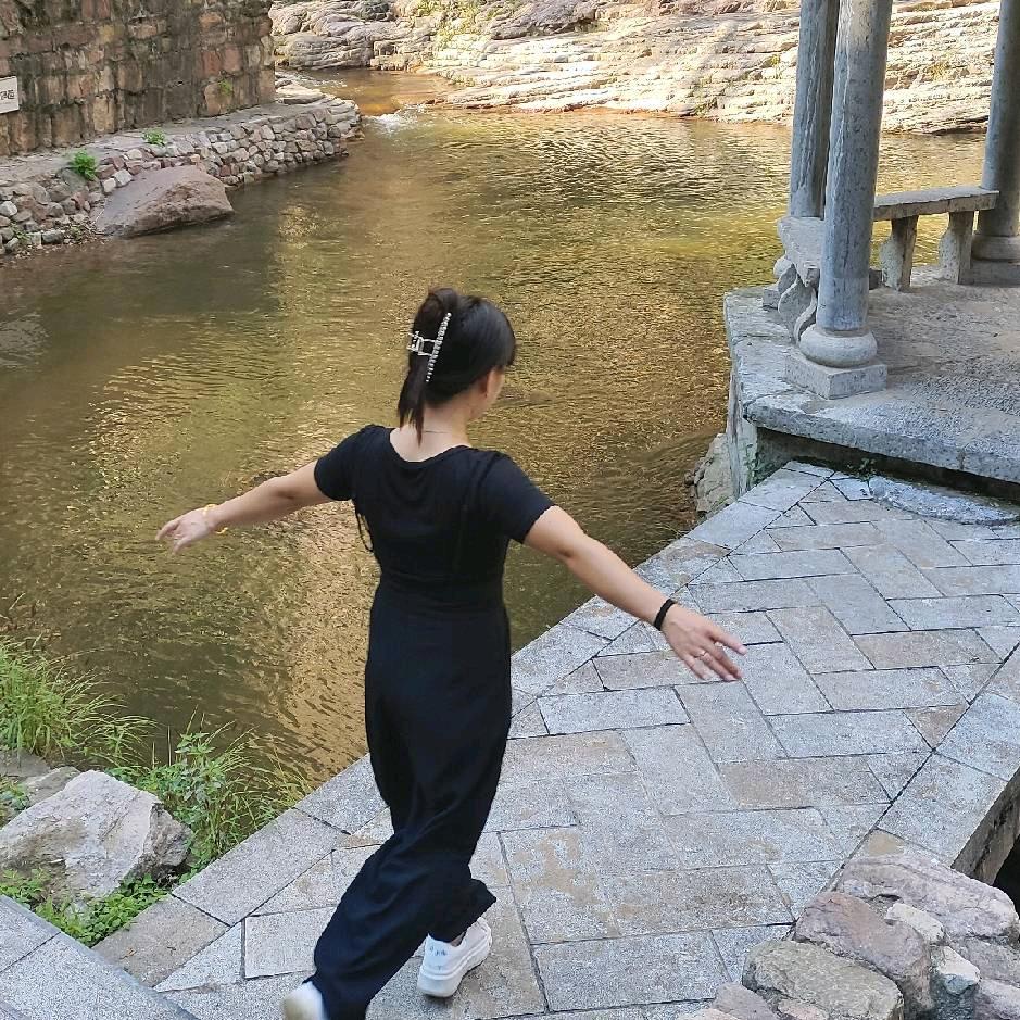 简优女装