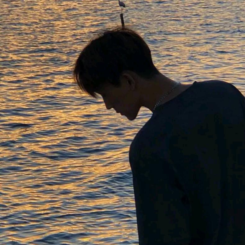 风吹裤衩屁屁凉