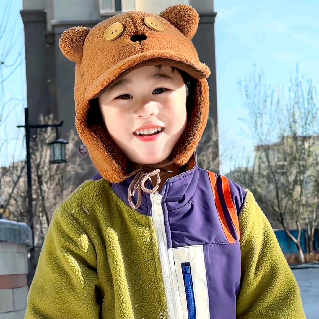 小宇宇宇宇宇愚