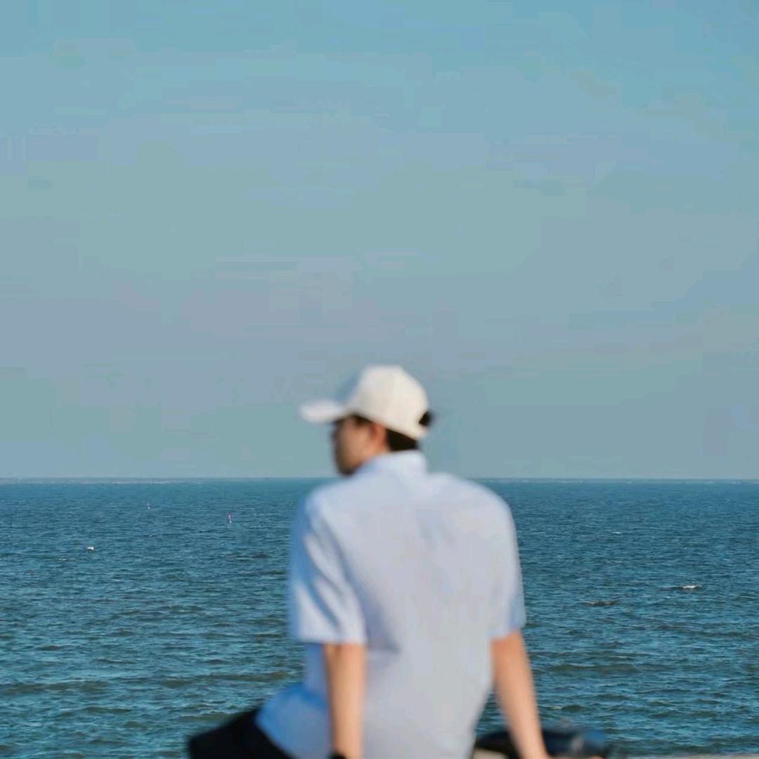 爱笑的男孩