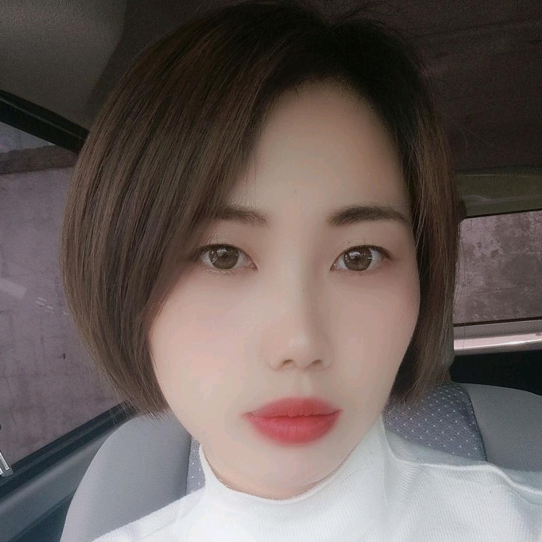 婷婷🌹( ﹡ˆoˆ﹡ ）