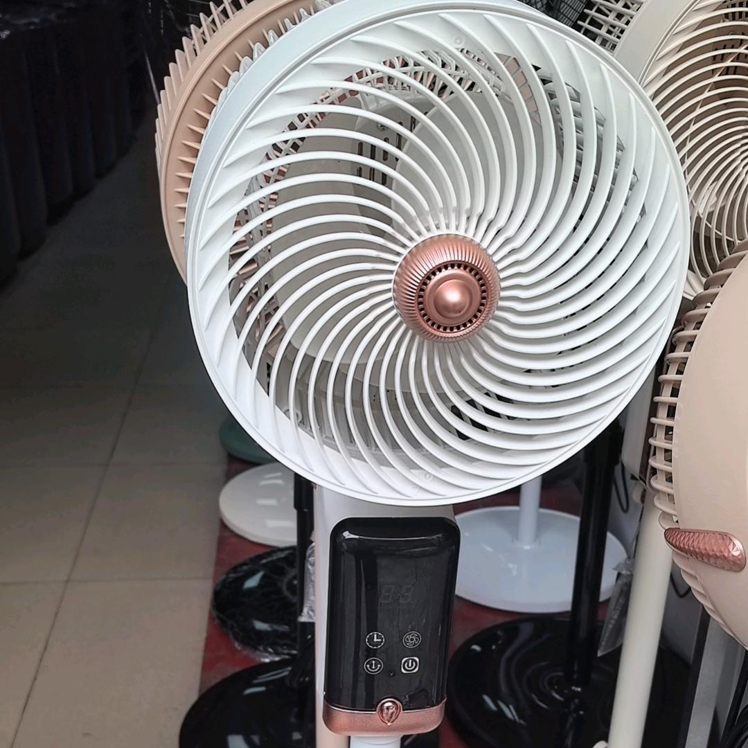 姜太公钓鱼愿者上钩