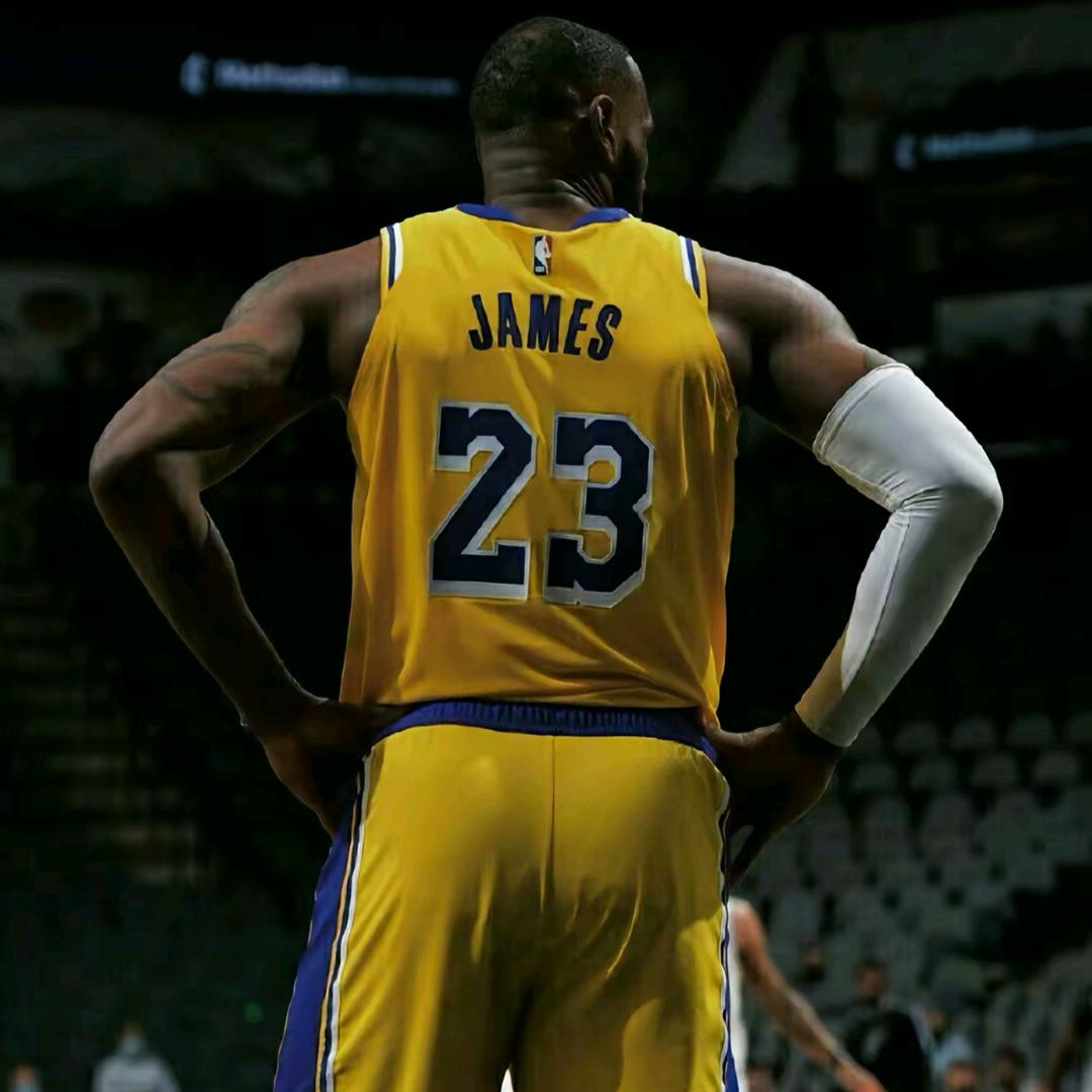小金不会一段式🏀