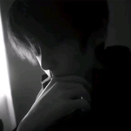 奕