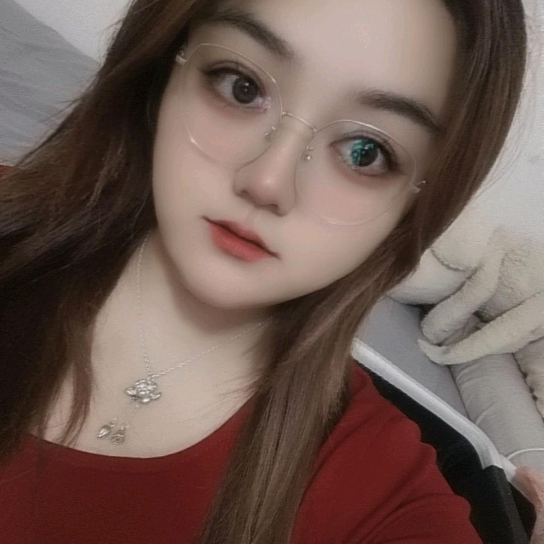 甜甜很哇塞🦀🦀