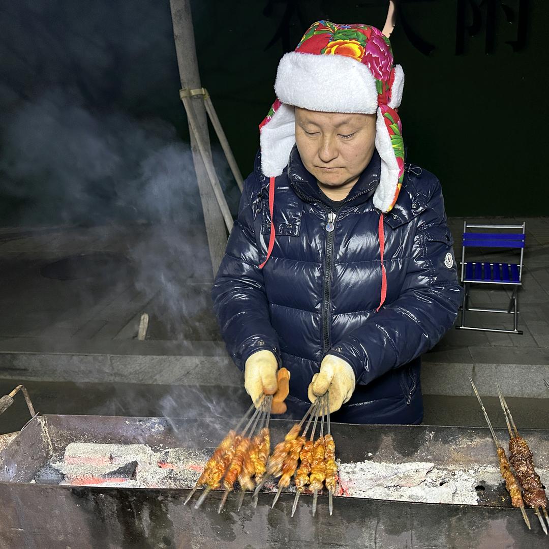 军军～溜达串