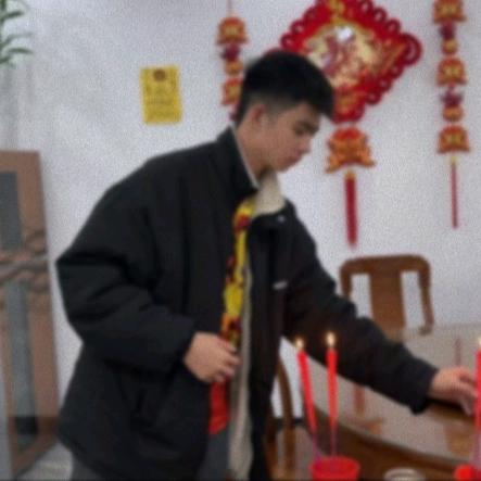 懒洋洋的朱脆皮🦅