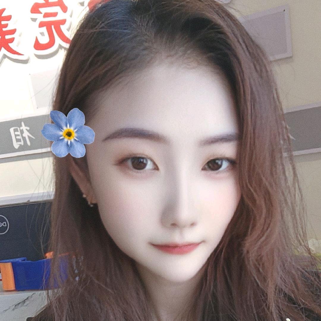 小酒窝🥰