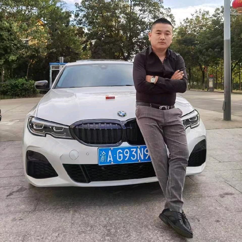 小卢哥