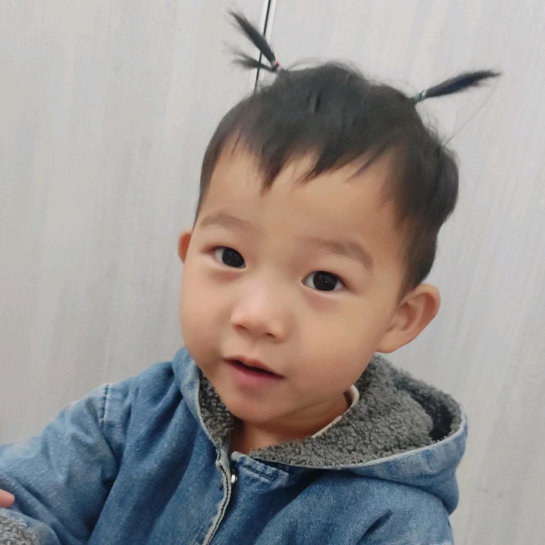 小询洵吖