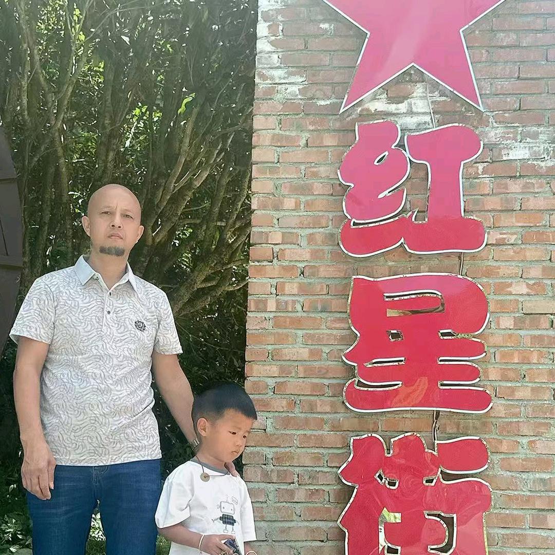 单身广哥，松桃石膏线安装，