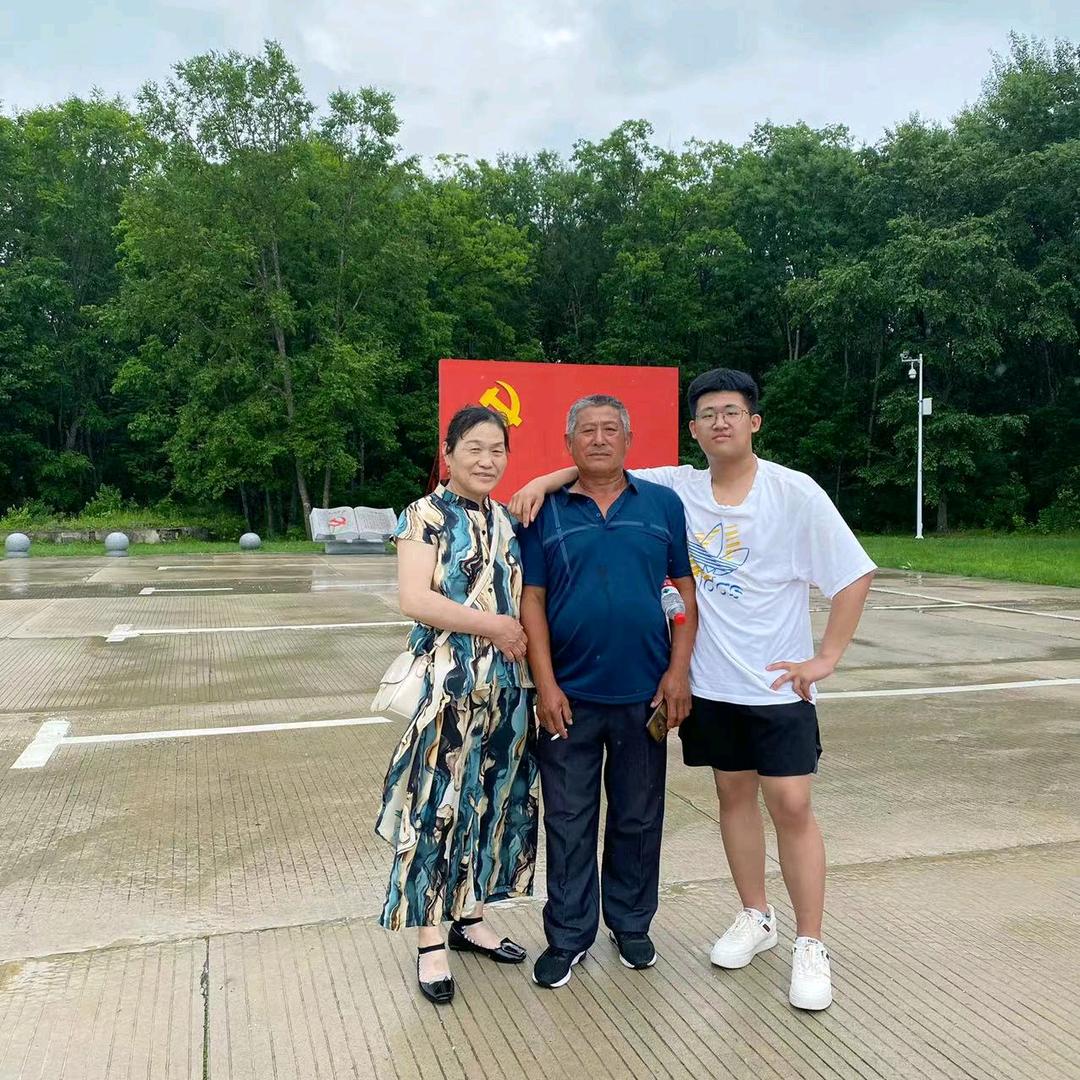 老包，都这么叫