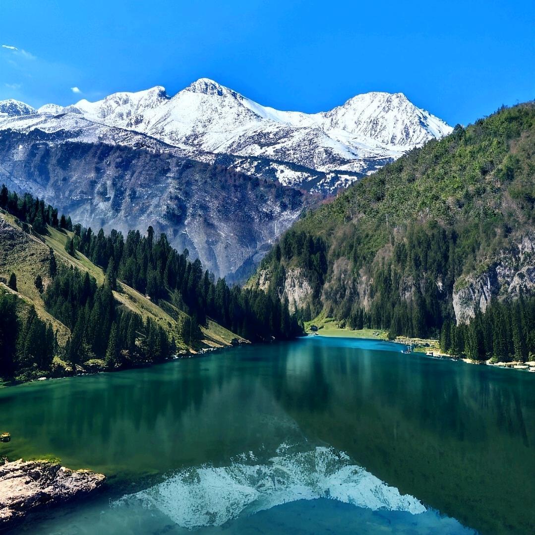 @苏州豪特嘉铸铝门厂