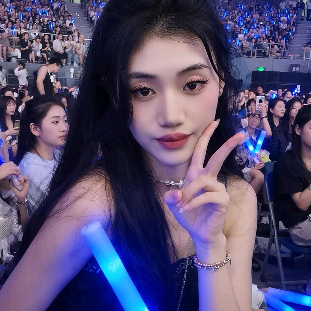 丹桂滨河夜食--小狐狸🦊