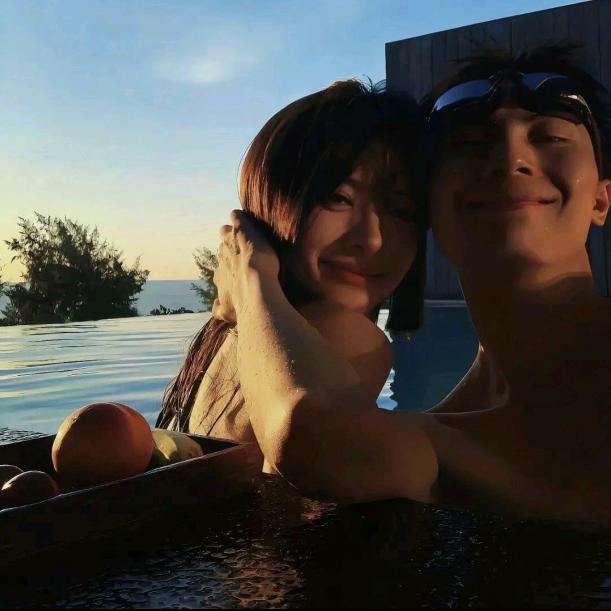 是小石呐✌️✌️✌️