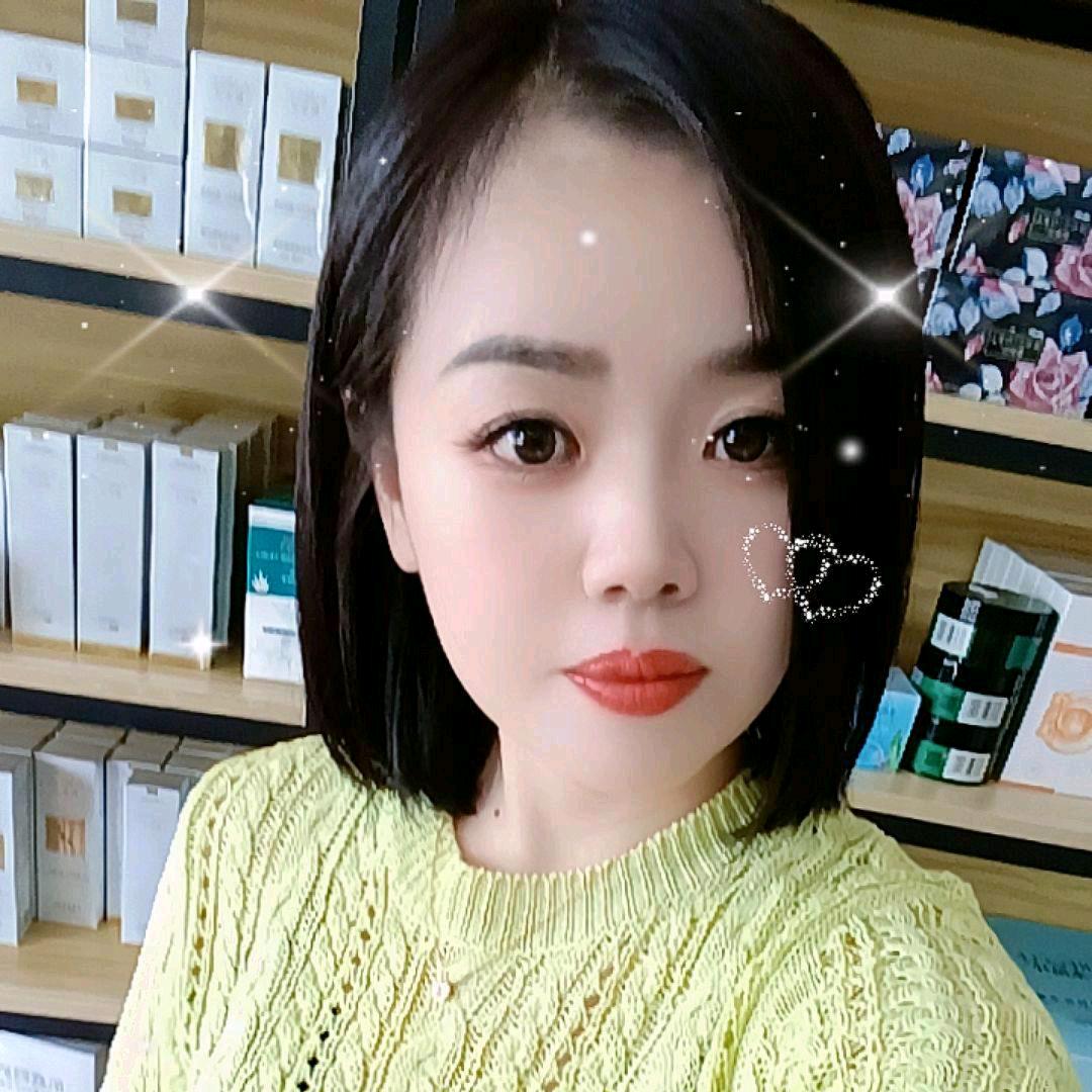 卖化妆品的小姐姐