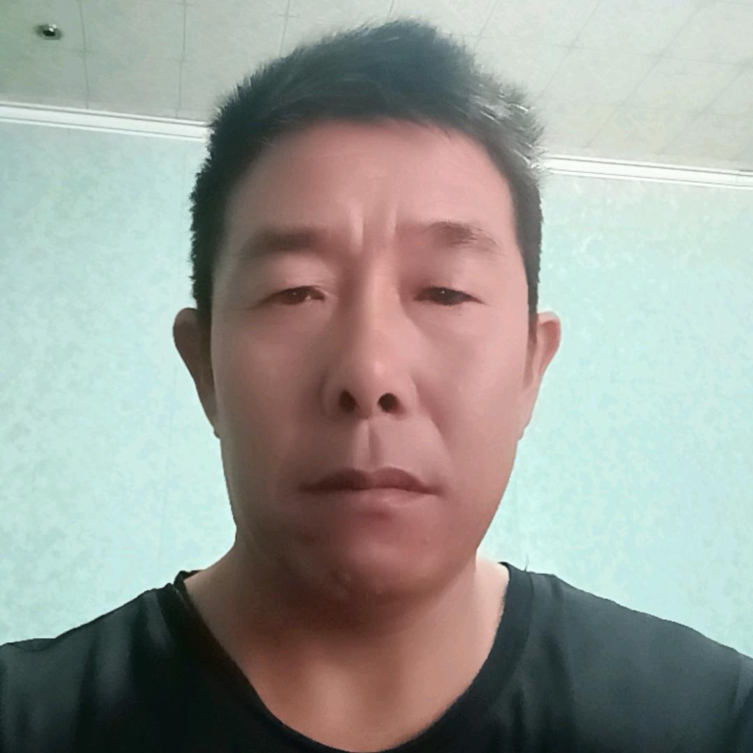 龙哥一1205