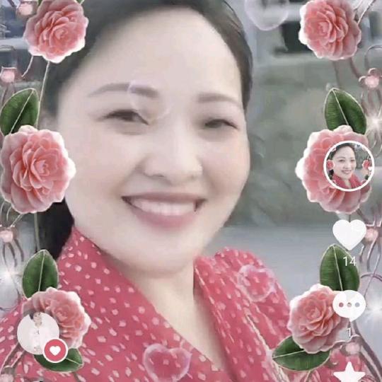 淡淡一笑