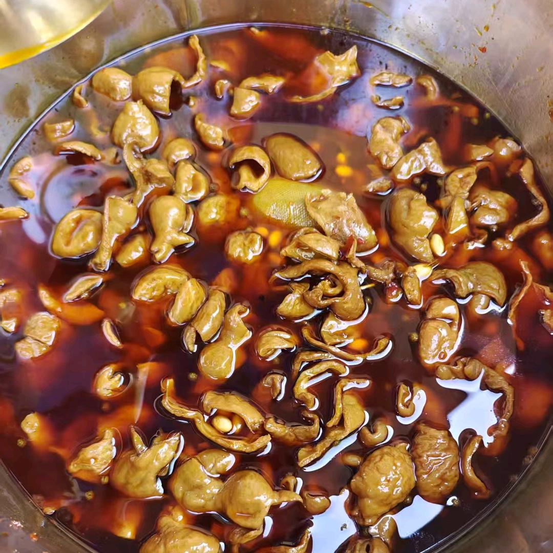 兄弟重庆跳跳肥肠