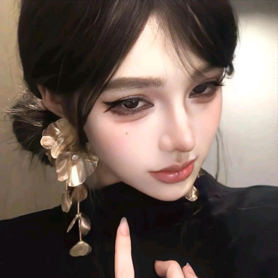 03.