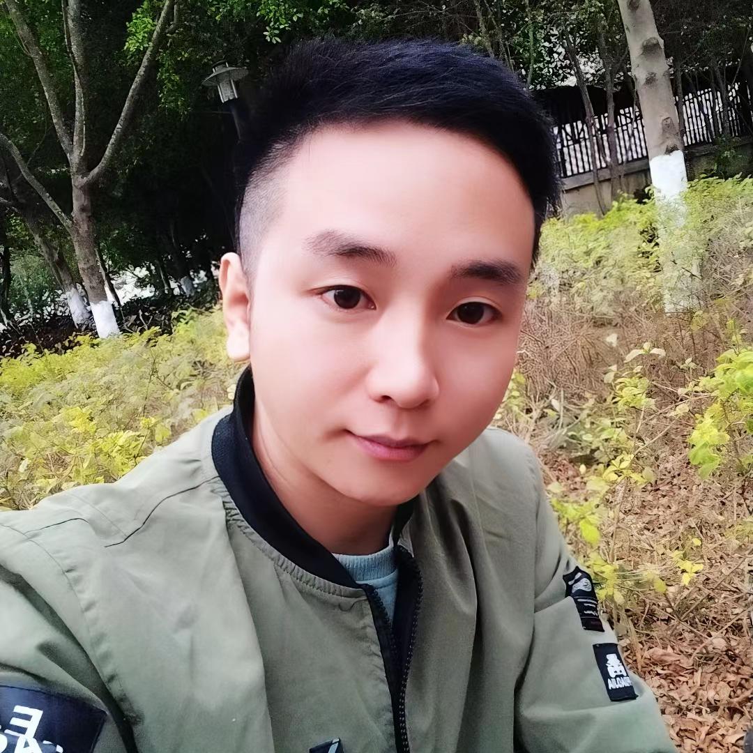 爱吃肉丝豆角的甄君然头像