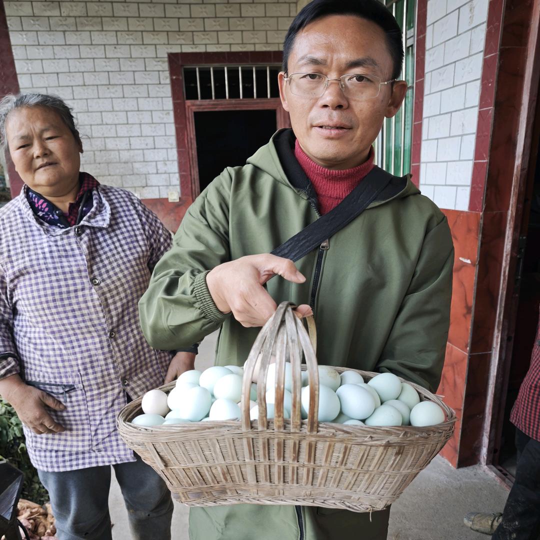 卖土货的孙锐