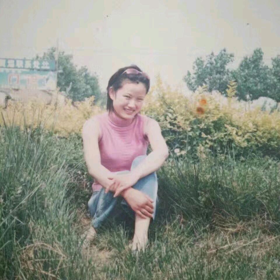 我是蓝蓝（华营笑笑美妆）