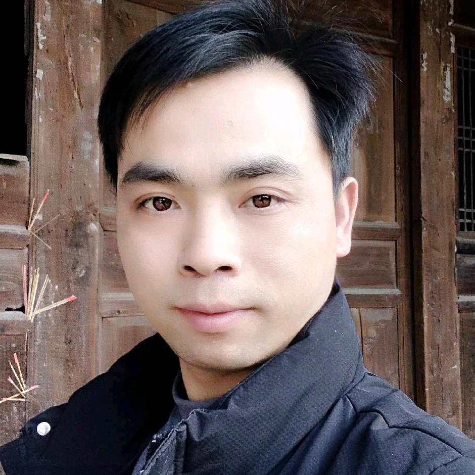 龙 哥