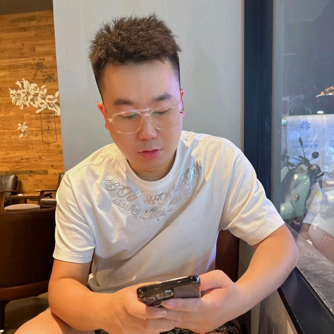 Modern Man·张老板