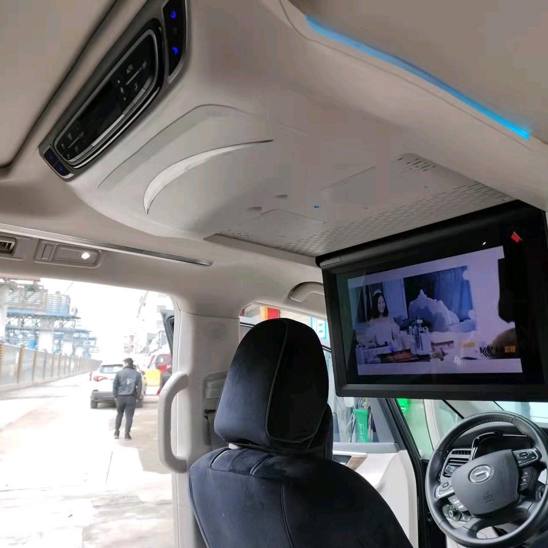 莱哆米吸顶电视工厂店