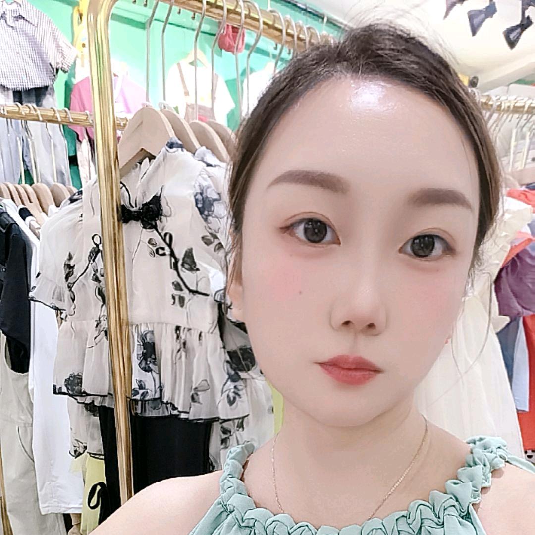 米小米  童装&女装·品牌集合店