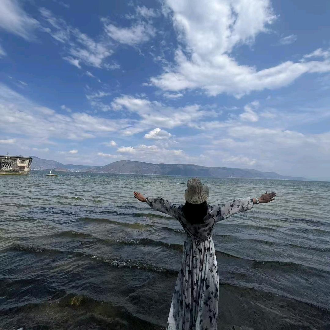 伊健似缘(美彤超市)