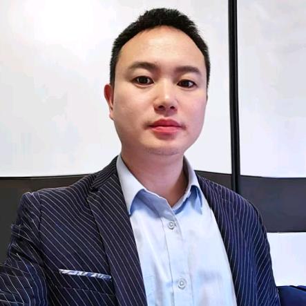 谭哥穿搭