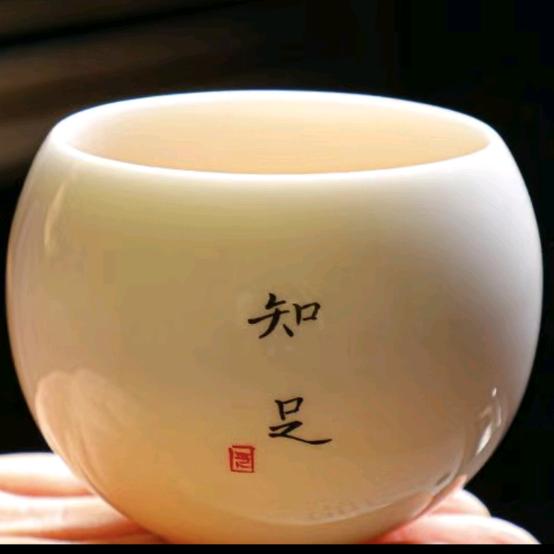 何辉“记录生活” 🐇࿐ᩚᮨ
