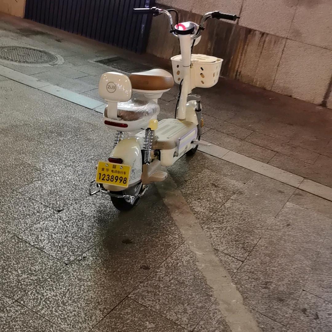 奶茶甜不甜不甜不要钱