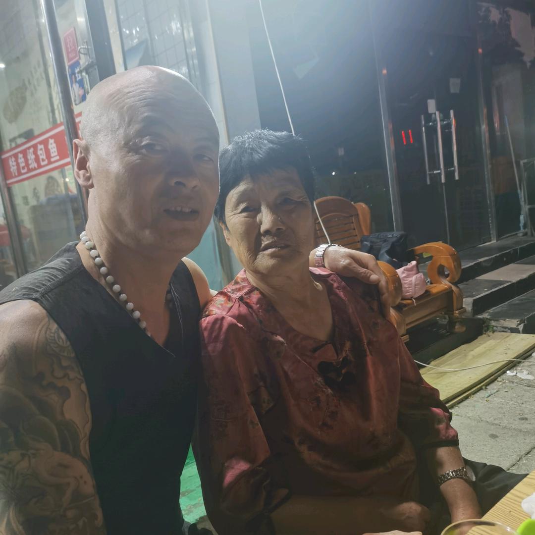 爱我一生的人