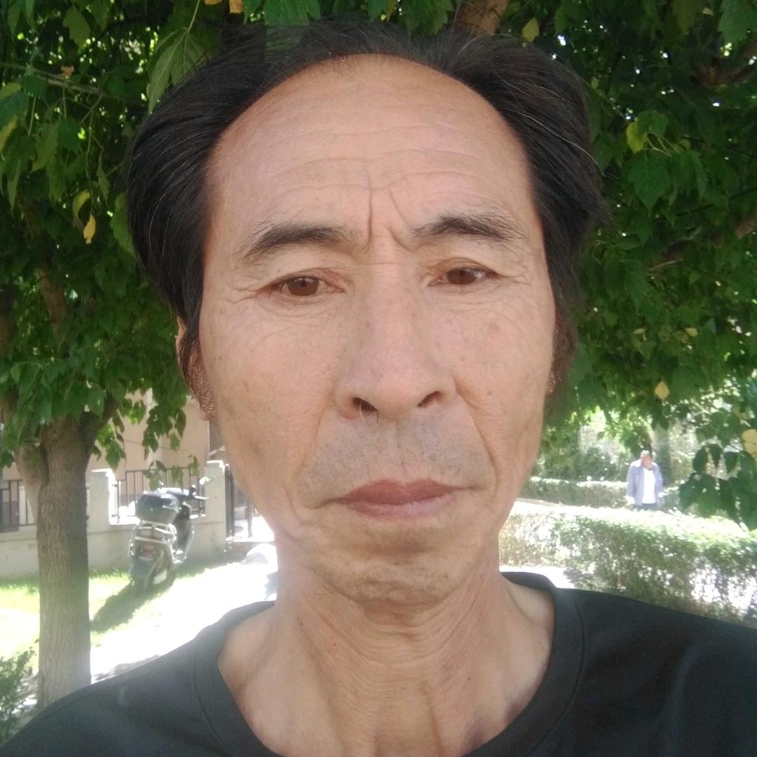 虎哥家柿子红了:下午3点30分开播