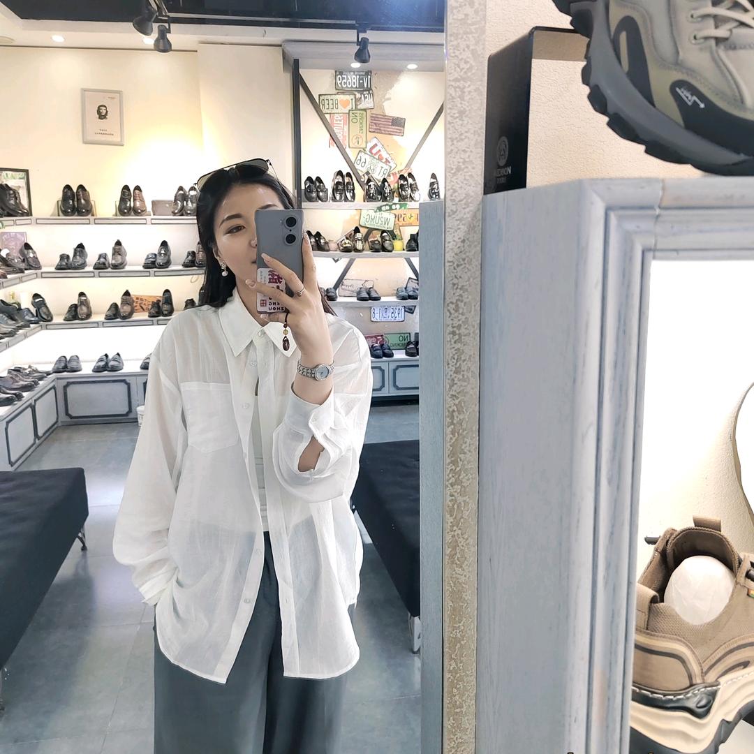 张張《时尚男鞋》