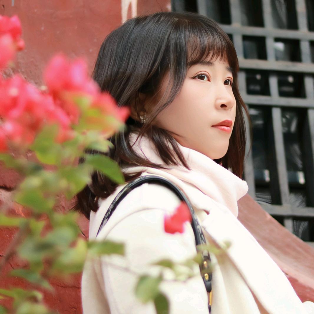 芊芊小手