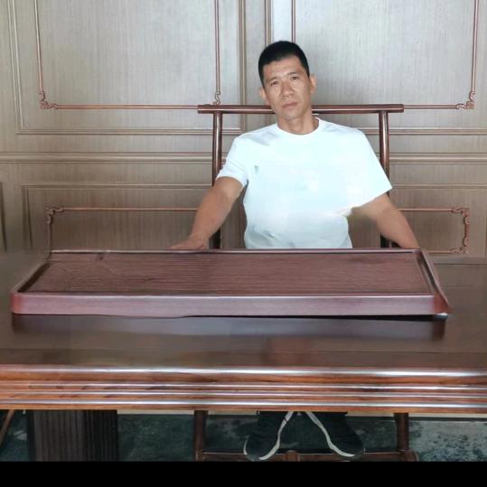 仑仑汽修汽配