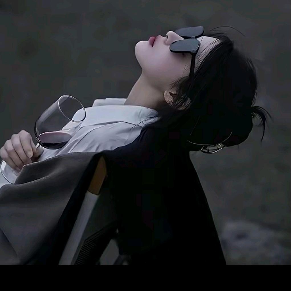 ℳ*悦己*ℳ