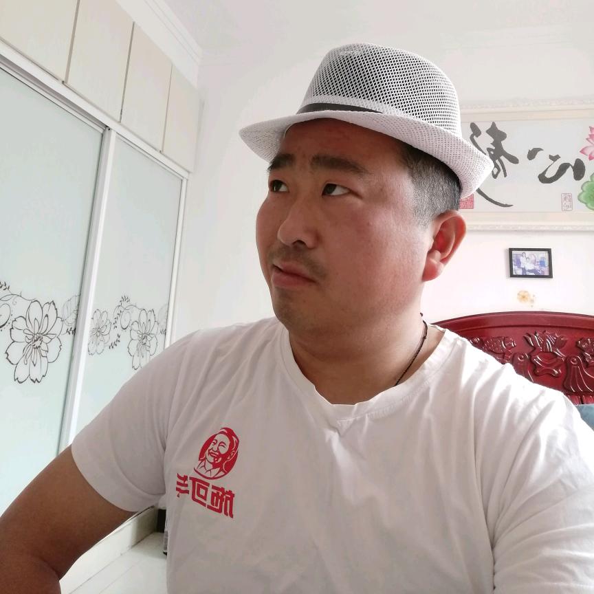 小能能