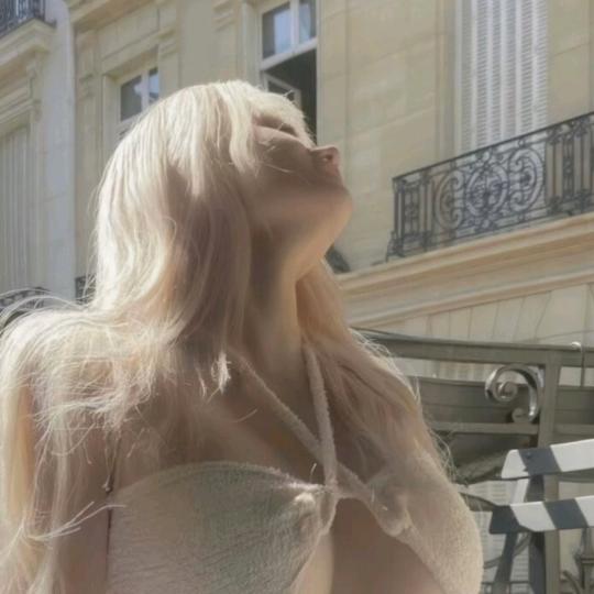 ·