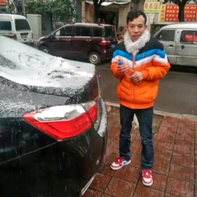 小张泥朋友圈头像